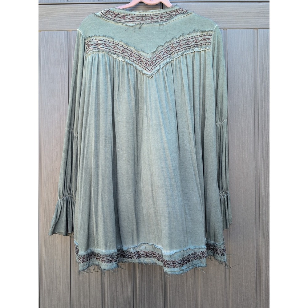 POL boutique Green Boho Top Womens Small Long SleeveRaw Hem Accent - Picture 10 of 12